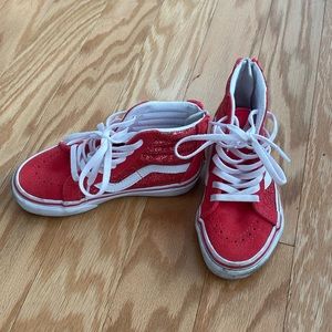 Little girl pink high top Vans 🌸